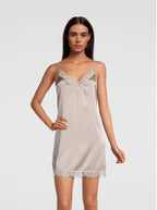 Oscalito Lace & Silk Chemise